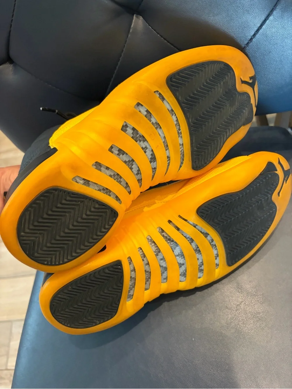 Jordan 12 Retro University Gold sneakers yellow black mens size 7.5 authentic